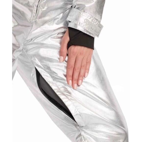 TIPSY ELVES SILVER BULLET ONE PIECE SKI SNOW SUIT Hooded Women's Size Small NEW - Picture 9 of 12